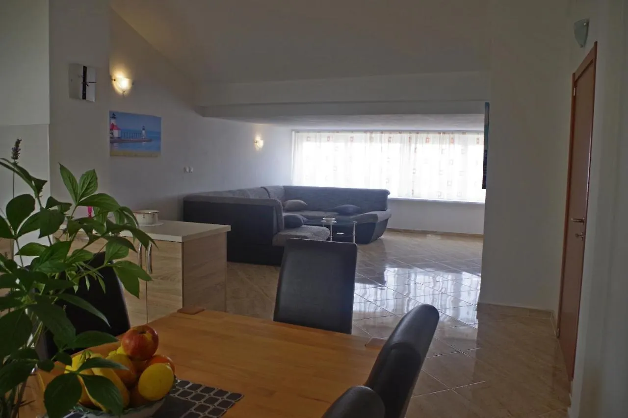 Holiday Apartment Juric Pula