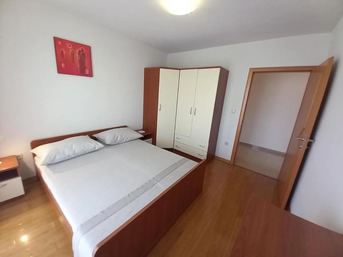 Holiday Apartment Juric Pula 0*,