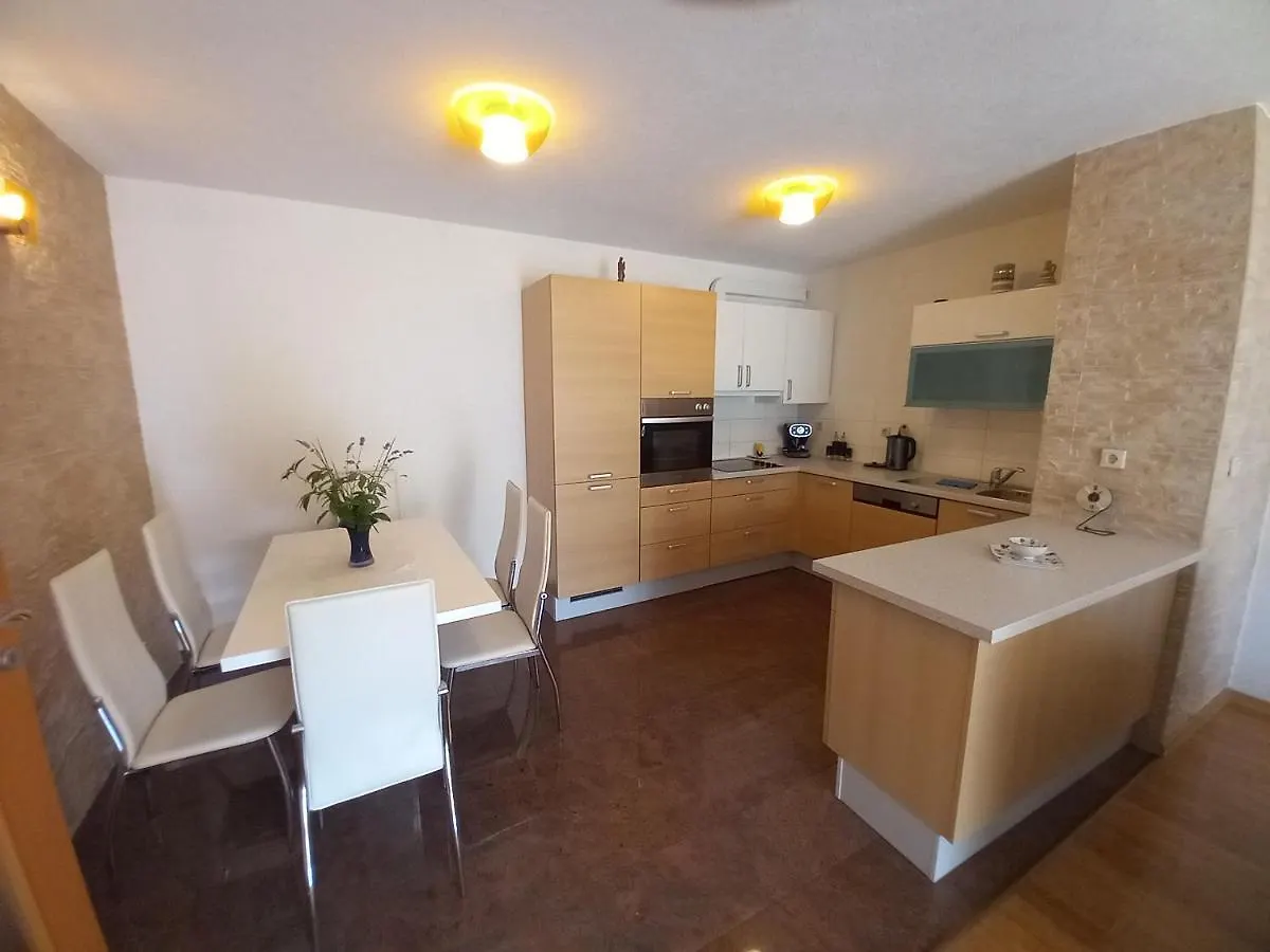 Holiday Apartment Juric Pula