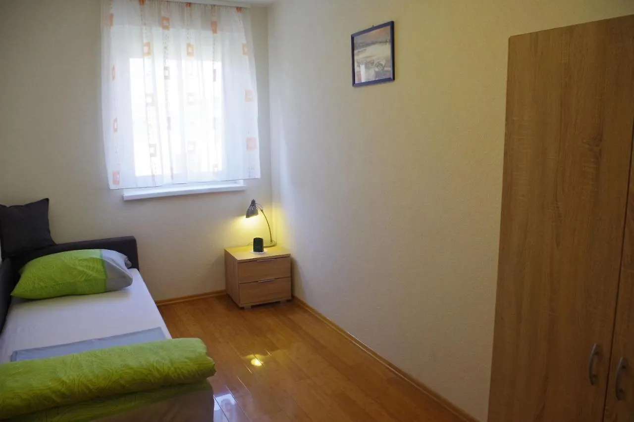 Holiday Apartment Juric Pula 0*,  Croatia