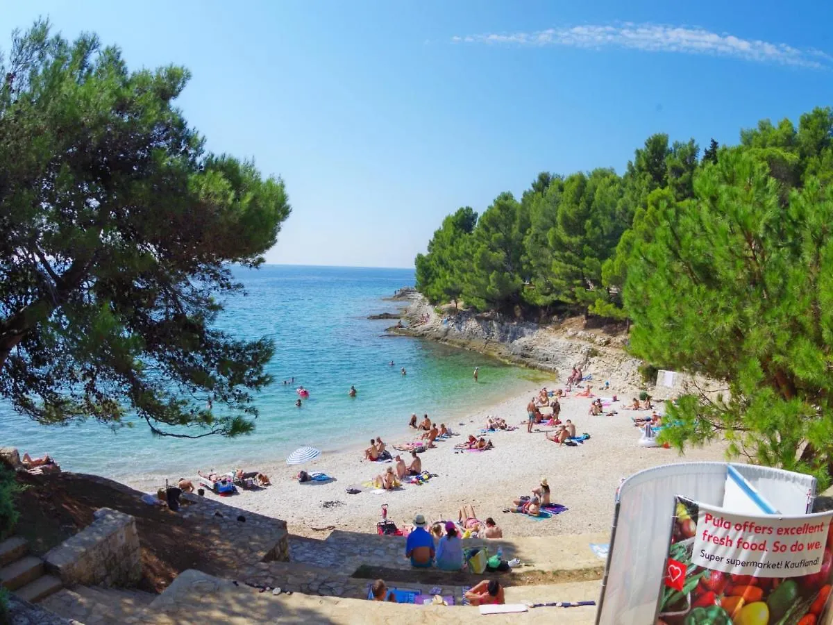 Holiday Apartment Juric Pula Croatia