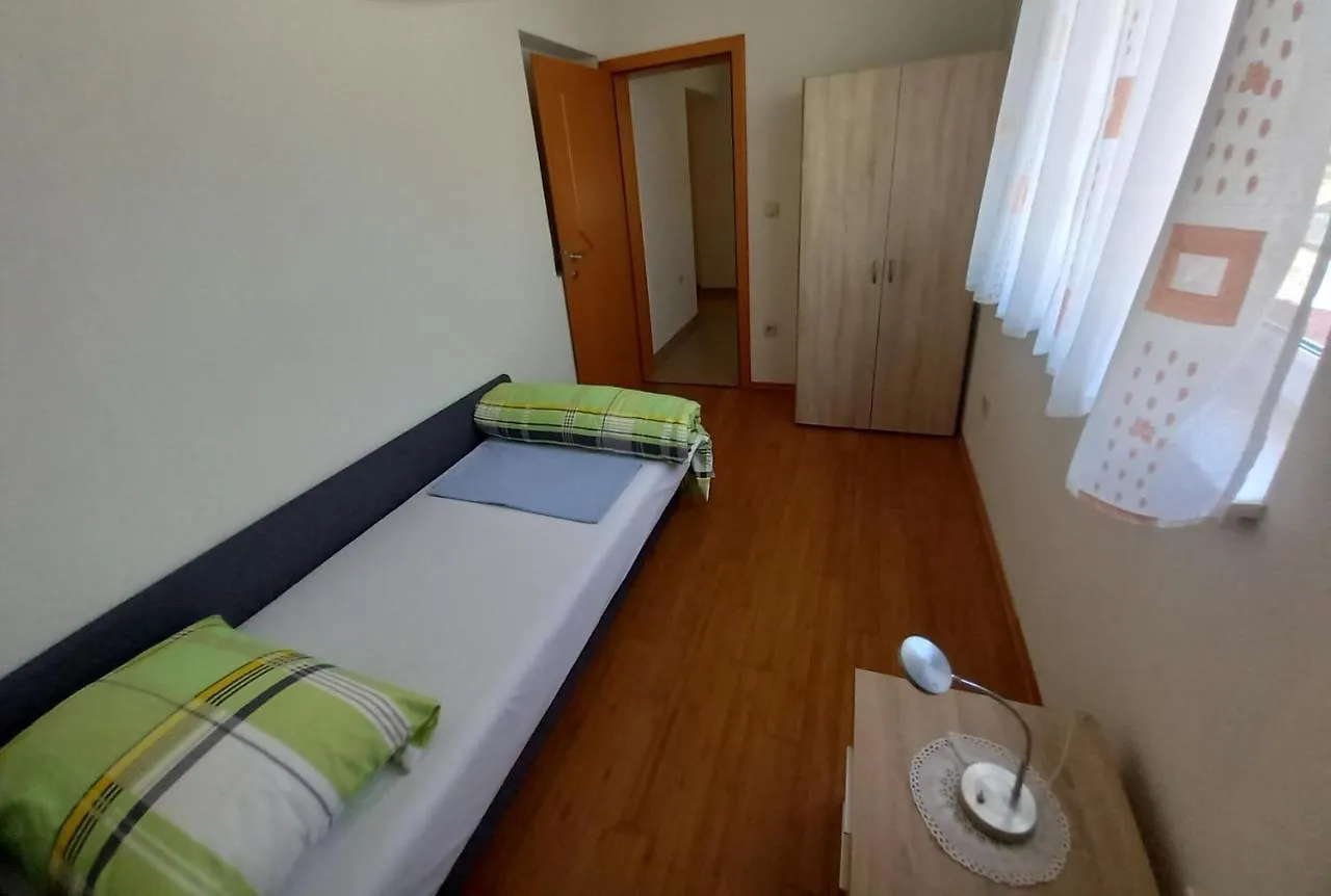 Holiday Apartment Juric Pula Croatia