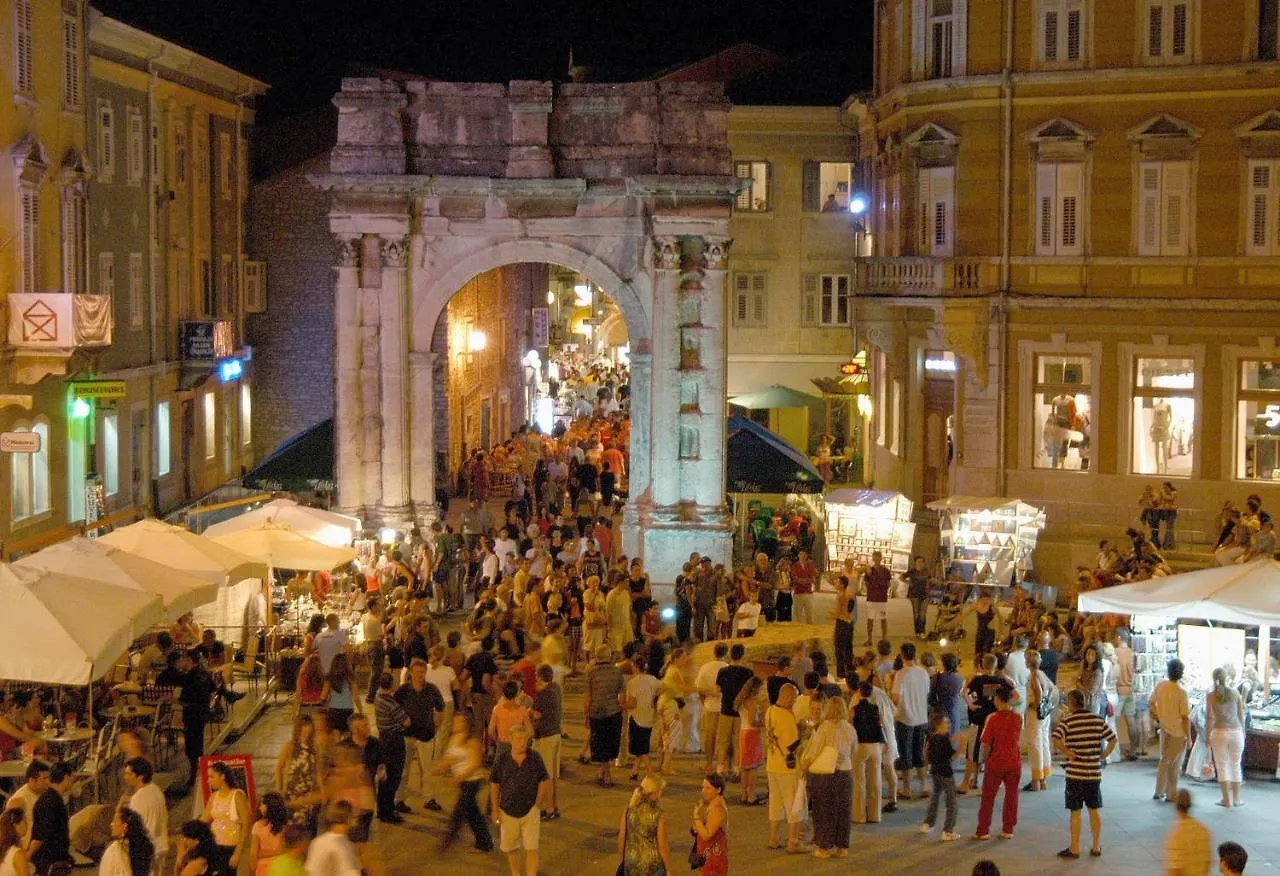 Holiday Apartment Juric Pula
